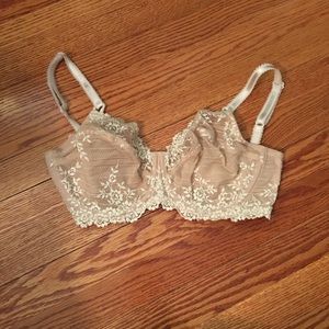 Wacoal lace bra
